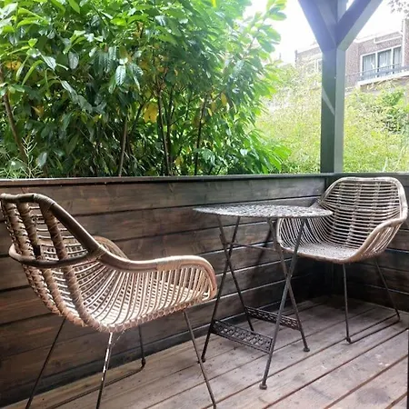 Garden House Apartment
