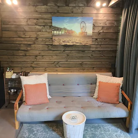 Garden House - Free Parking