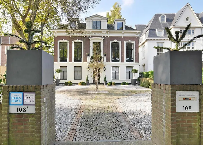 Apartment Garden House - Free Parking *