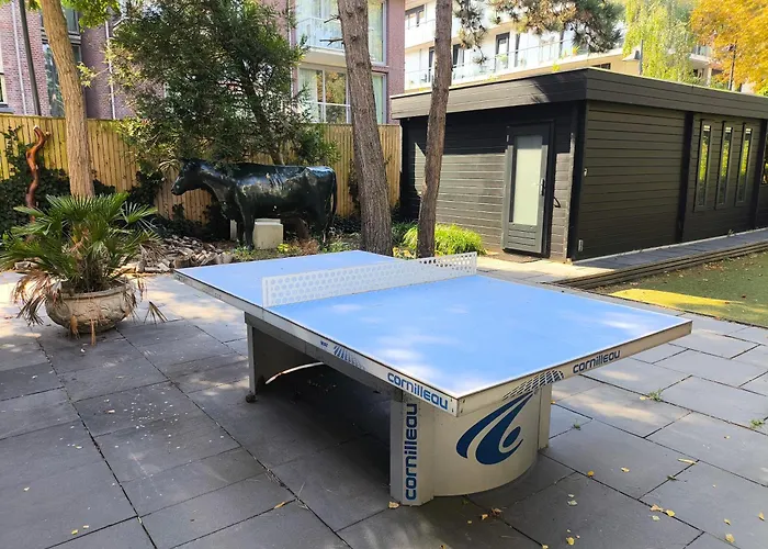 Garden House - Free Parking Apartment